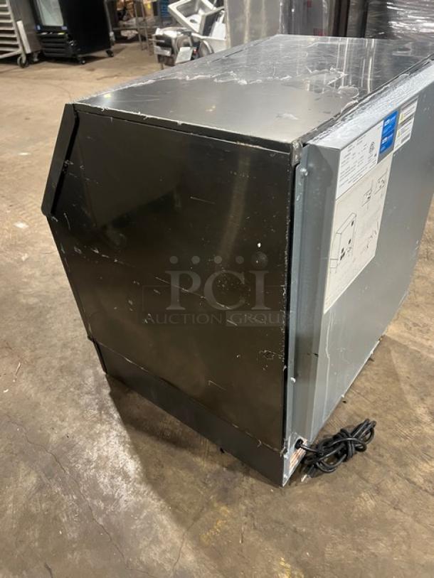 Manitowoc NEO Series stainless steel ice machine, model UYF0140A161B. Electric, air-cooled, undercounter. Used condition.