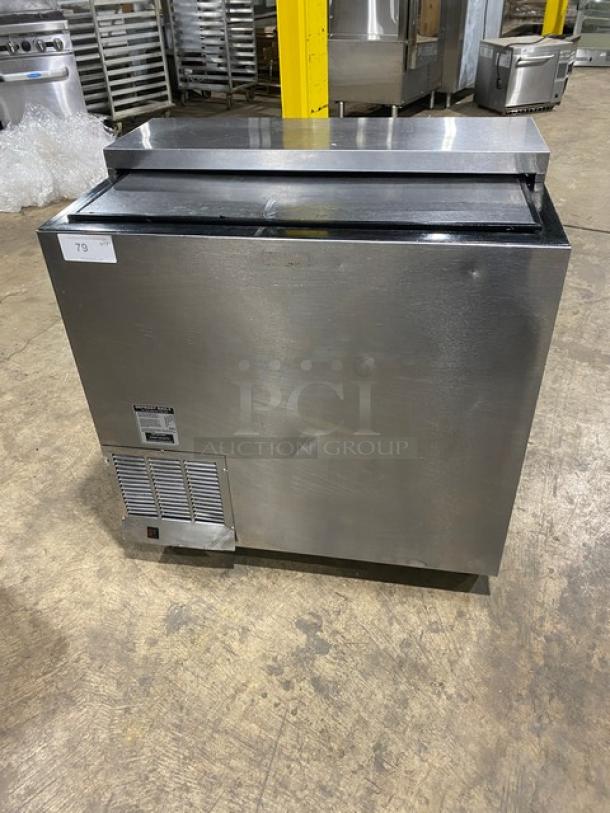 Perlick FR36 commercial stainless steel glass froster, 36", sliding lid, on casters, serial SN: 71549, 115V 1 phase.