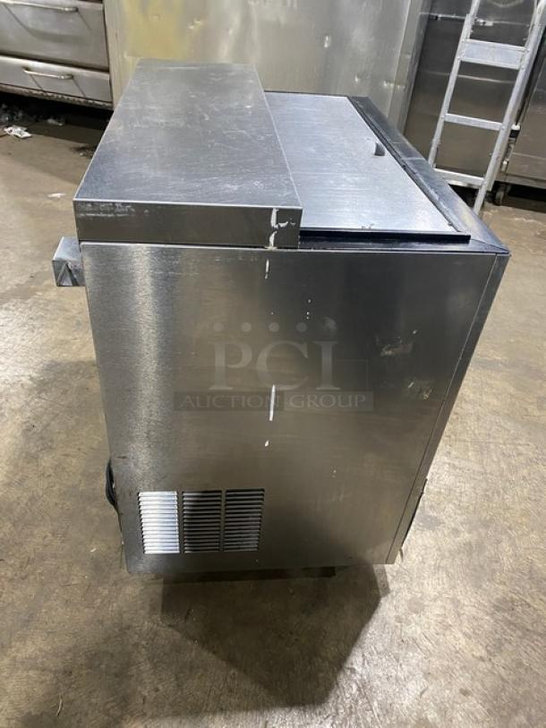 Perlick 36" stainless steel glass froster, model FR36. Features sliding lid, 115V, 1 phase, on casters. Serial No. 71549.