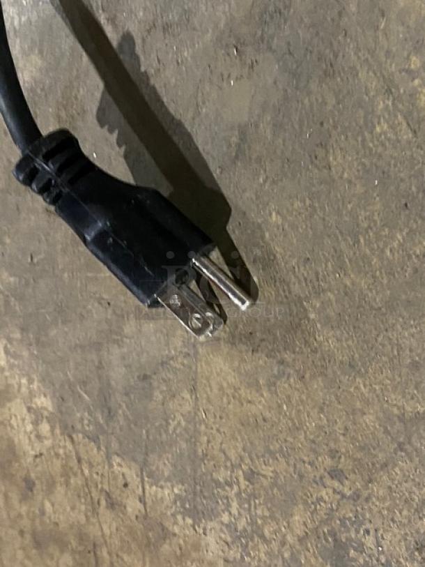 Black power plug for Nuova Simonelli Oscar II espresso machine, model OSCARII, 110-120V.