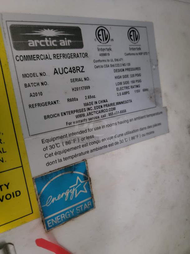 Arctic Air commercial refrigerator label, Model AUC48RZ. Batch A2010, Serial H20117089. Energy Star certified.