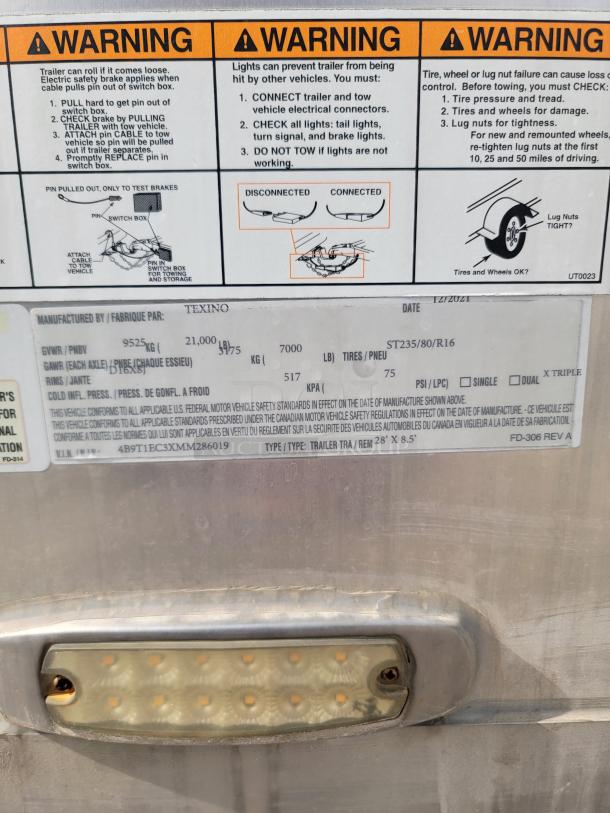 Texino FD-306 mobile kitchen label, VIN 4B9T1EC3XMM286019, triple axle, GVWR 21,000 lbs, tire size ST235/80/R16.
