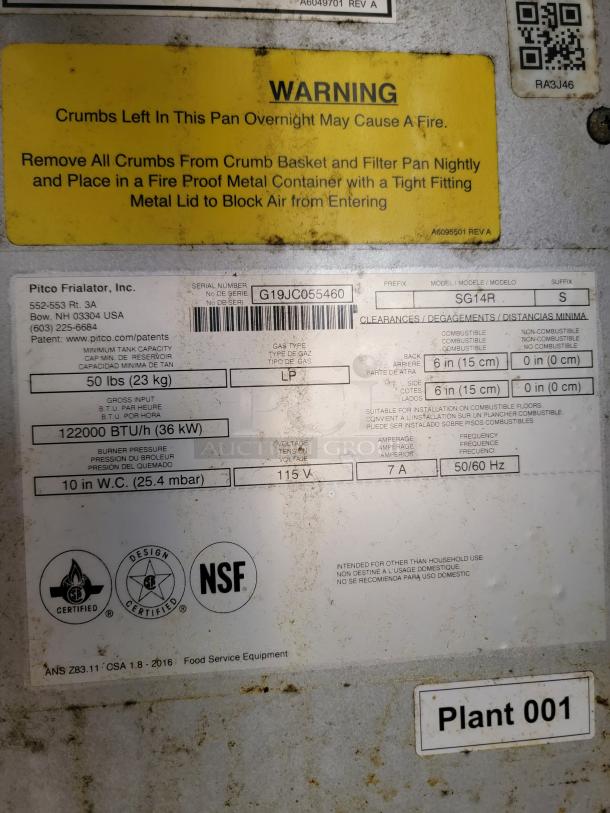 Pitco Frialator SG14R commercial fryer label, 50 lbs capacity, LP gas, 122,000 BTU/h, model G19JC055460, safety warnings.