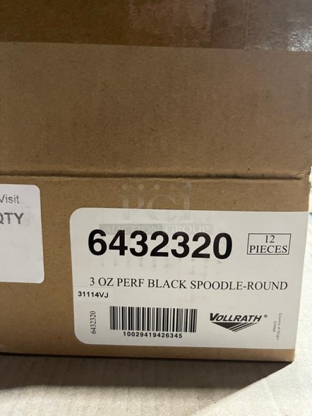 Vollrath Jacob’s Pride 3 Oz. Perforated Spoodle, stainless steel with black grip. Box label shows model 6432320, 12 pieces.