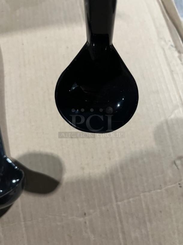 Carlisle NSF-2 black ladle, brand new condition, commercial grade, durable design, ideal for professional use.