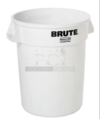 Rubbermaid BRUTE white 32-gal trash can, model FG263200WHT; new condition with commercial branding.