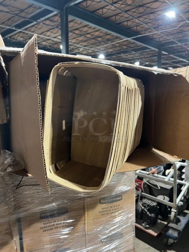 Mixed pallet with Rubbermaid commercial lids, 14" oval spiral plates, jagged edge bowls, soap dispensers, and foil bags.