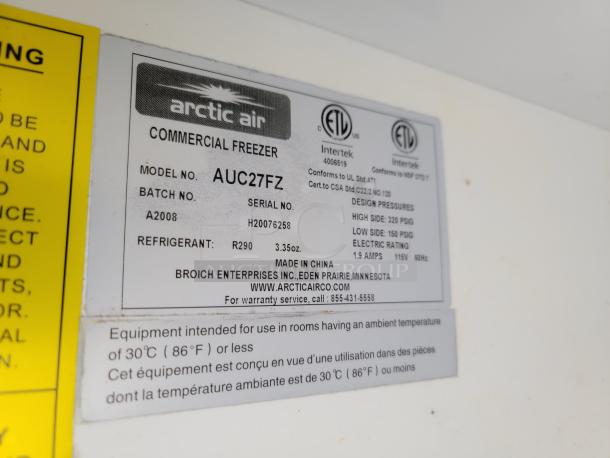 Arctic Air Commercial Freezer label, Model AUC27FZ, refrigerant R290, 115V, 1.9 amps. Serial No. H20076258.
