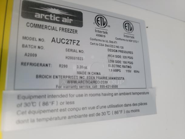Arctic Air Commercial Freezer, Model AUC27FZ, Batch A2009, Serial H20081523, uses R290 refrigerant, 115V, 1.9 amps.