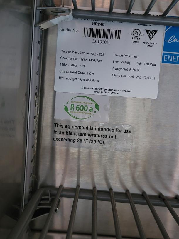 Commercial refrigerator label, serial HR24C, made in Guatemala, R-600a refrigerant, 115V, 1.0A, Aug 2021 manufacture.