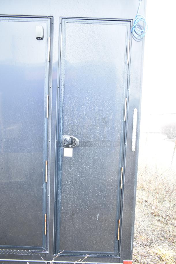 2020 SDG 8.5' x 20' food trailer shell, textured exterior, dual doors, keypad lock, ideal for customization, clear title.