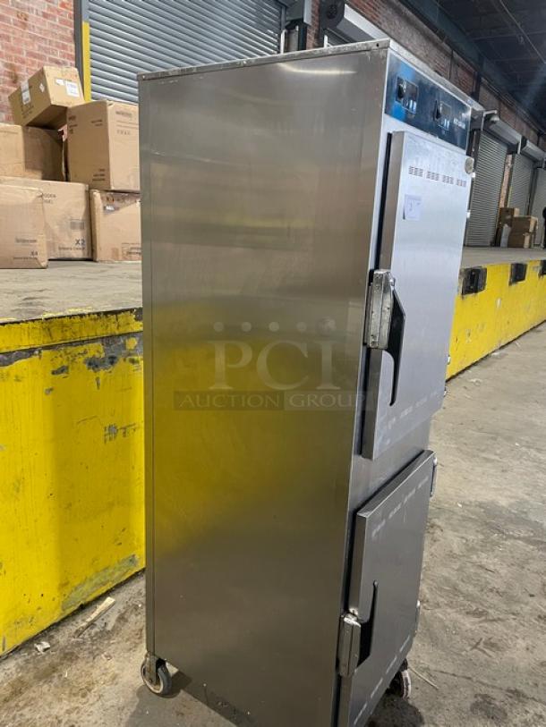Alto-Shaam Halo-Heat Series stainless steel dual compartment mobile cabinet, model 1000-UP, on casters, 120V 1 Phase.