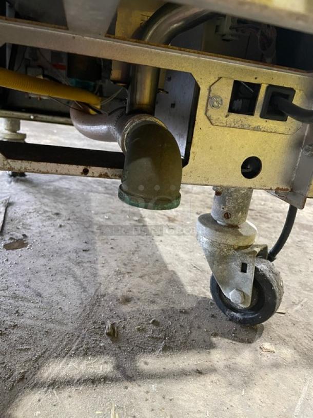 Pitco SRTG Stainless Steel Natural Gas Pasta Cooker, 17.5 Gal, Digital Control, on Casters, Back Splash, Model: SRTG.