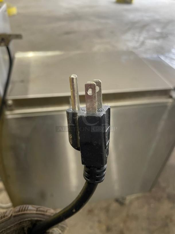 Pitco SRTG stainless steel rethermalizer/pasta cooker, natural gas, digital control, backsplash, 115V, on casters.