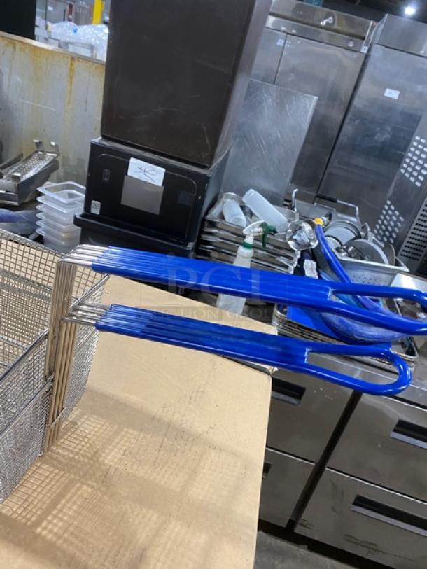 NEW Pitco commercial wired mesh oblong fry basket with front hook and blue grip handle. Ideal for professional kitchens.