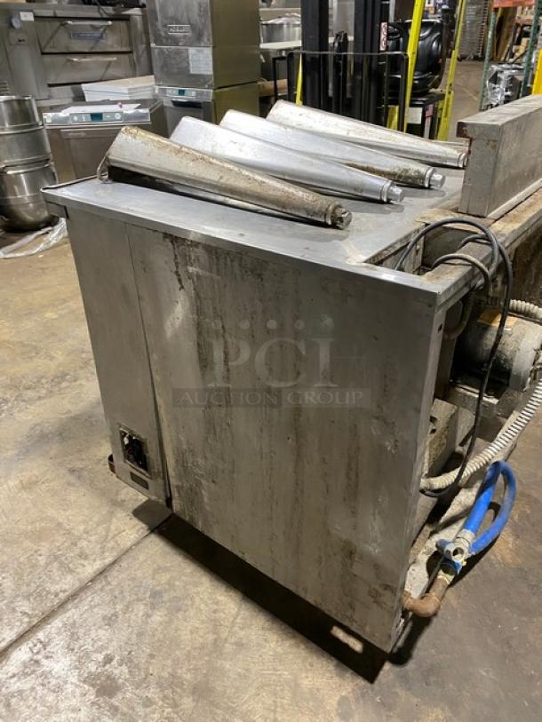 Blodgett commercial stainless steel gas convection oven, single stack, includes solid state thermostat, wired rack, and legs.
