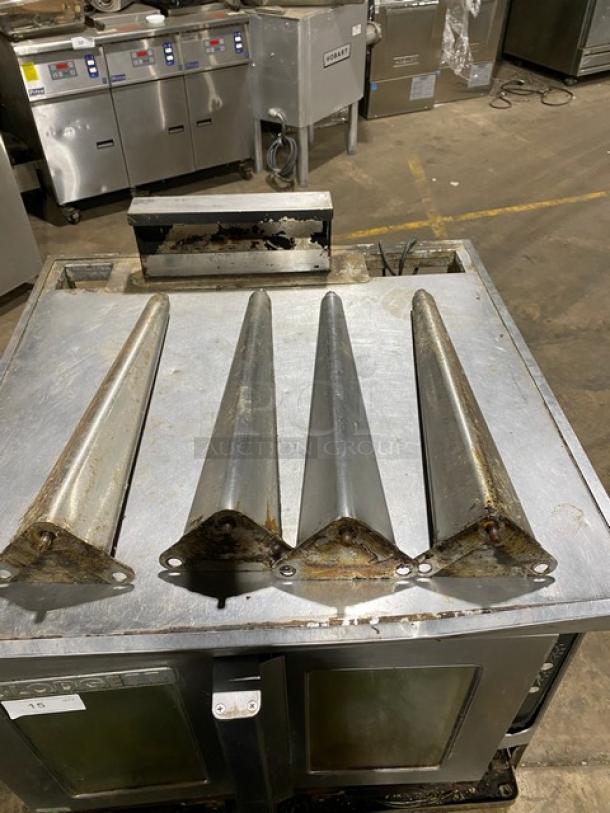 Blodgett stainless steel single stack convection oven with solid state thermostat, wired oven rack, and legs. Good condition.