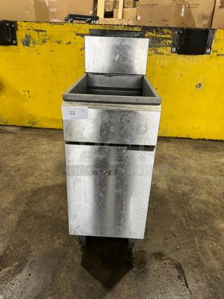 Asber commercial stainless steel deep fryer, model AEF-4050-S-E-NG, on casters with backsplash, natural gas powered.