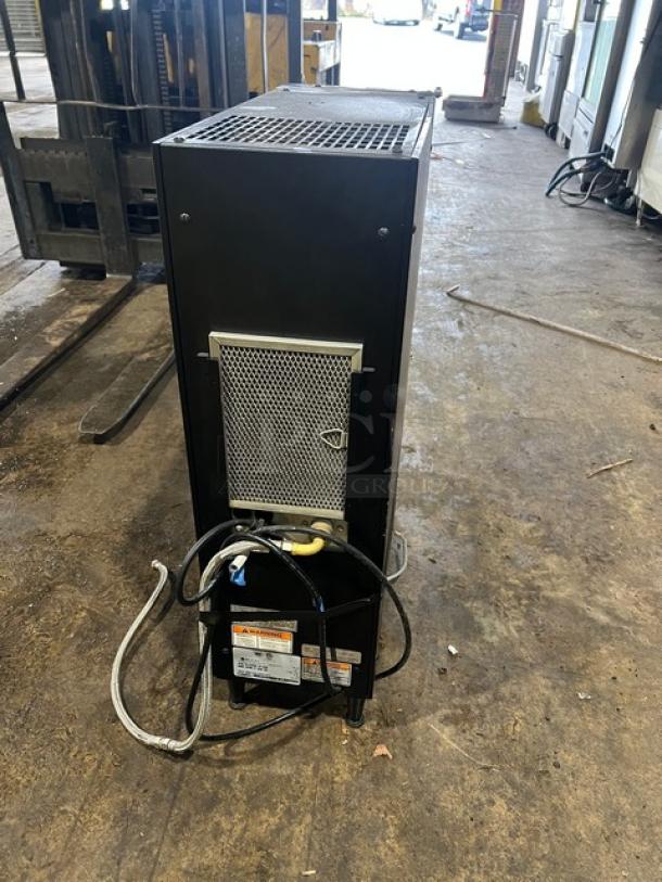 Bunn Nitron Cold Draft Coffee Dispenser, Model NITRONCTBASE, black with dual nitro and cold brew dispensers, 120V.