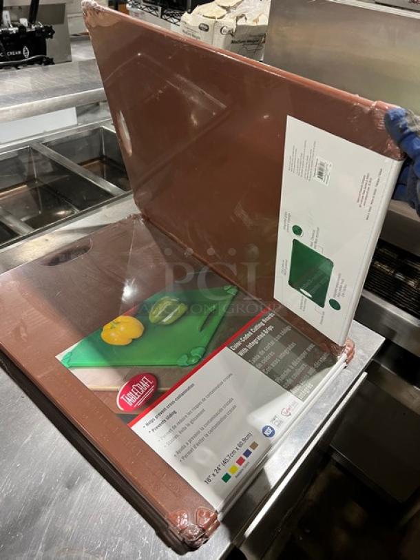New Table Craft color-coded cutting boards, includes easy grip handle. Brand new, packaging shows product image and description.