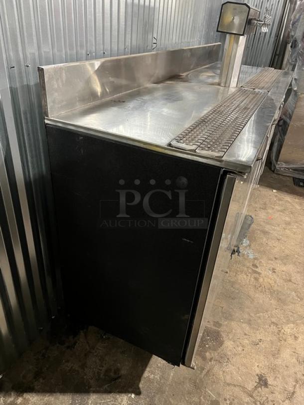 Perlick KC84-R6-SSH stainless steel commercial kegerator with 4 tap tower, model 404104506N, in good condition.