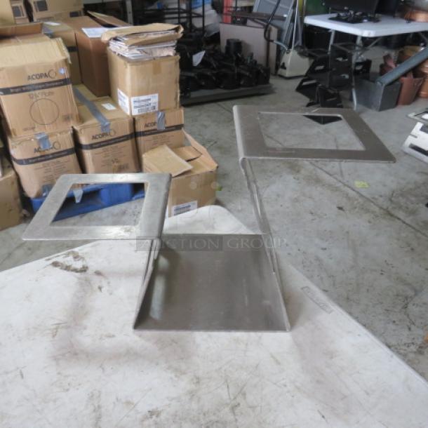 Rosetto Stainless Steel Swan Riser Frame, Model SM356. Dimensions: 22x8x12 inches. Excellent condition.