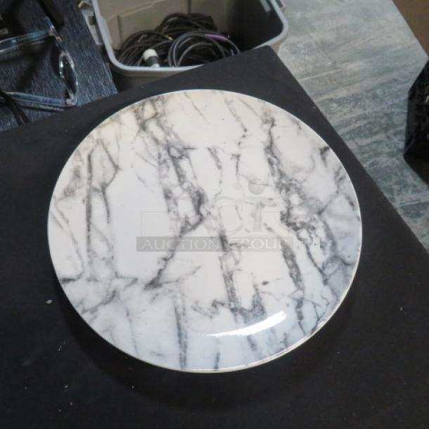 10.5 Inch Royal Norfolk plate with marble look design, pristine condition. Model: 10XBID.