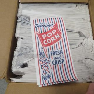 Case of 1,000 vintage-style popcorn bags with "Delicious Popcorn Fresh and Crisp" design featuring red, white, and blue stripes.