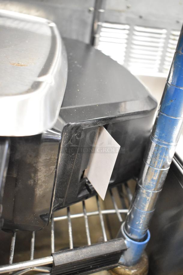 2024 Hobart HTi-7LH4W metal commercial countertop food portioning scale, tested and working, in used condition.