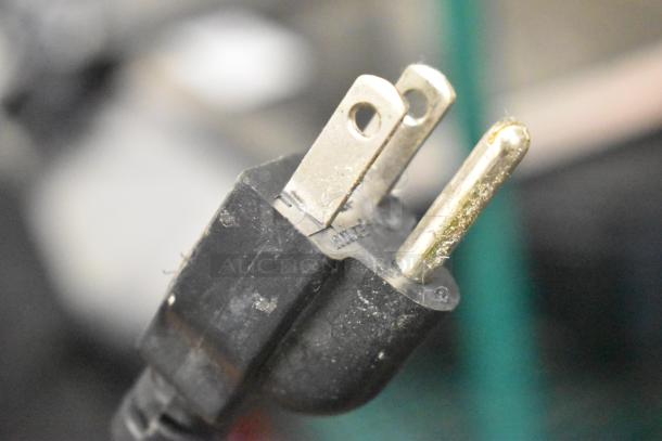 Power plug of 2024 Hobart HTi-7LH4W commercial portioning scale, showing 120/208-240 volts compatibility, 1 phase.