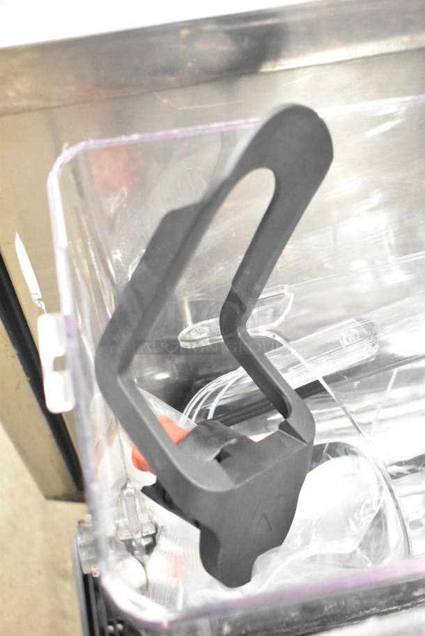 Brand new Narvon 378RBD5G3 beverage dispenser, features triple 5-gallon bowls. Some scratches present. 115V, 1 phase.