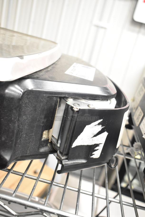 2017 Hobart HTi-LH26 metal countertop food portioning scale, tested and working, 120/208-240V, 1 phase.