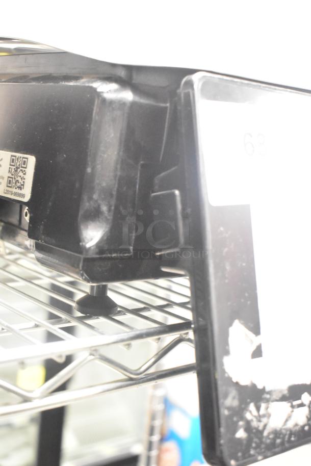 2017 Hobart HTs-LS26 metal commercial food portioning scale. Tested and working, power: 120/208-240V, 1 phase.