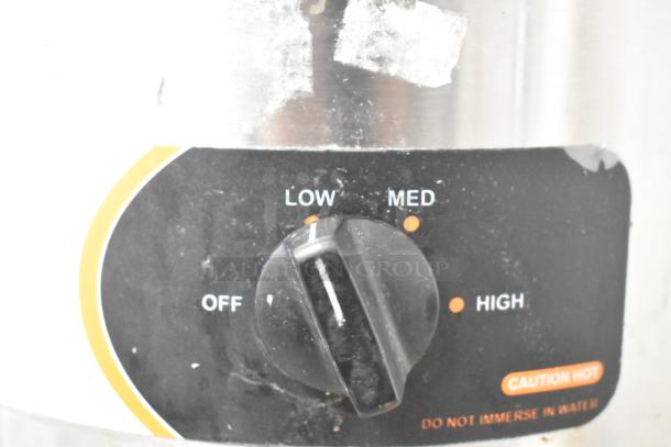 2022 Nemco 6100A Countertop Warmer, 7 Qt, features dial with settings: Off, Low, Medium, High. Signs of wear visible.