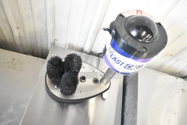 Noble 274LCNBGW Heavy-Duty Upright Five Brush Electric Glass Washer, 115V, 1 Phase, durable construction, features visible wear.