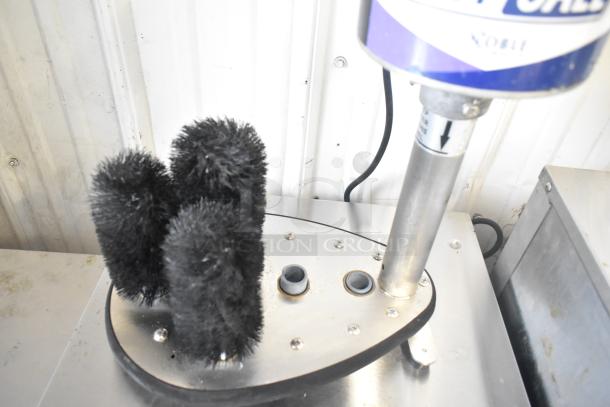 Noble 274LCNBGW Heavy-Duty Upright Five Brush Electric Glass Washer. Stainless steel, 115V, 1 Phase.