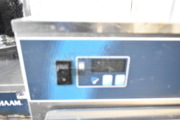 2017 Alto Shaam 750-S Halo Heat mobile heated cabinet, 1/2 height, 120V, 1 Phase, on commercial casters, control panel view.