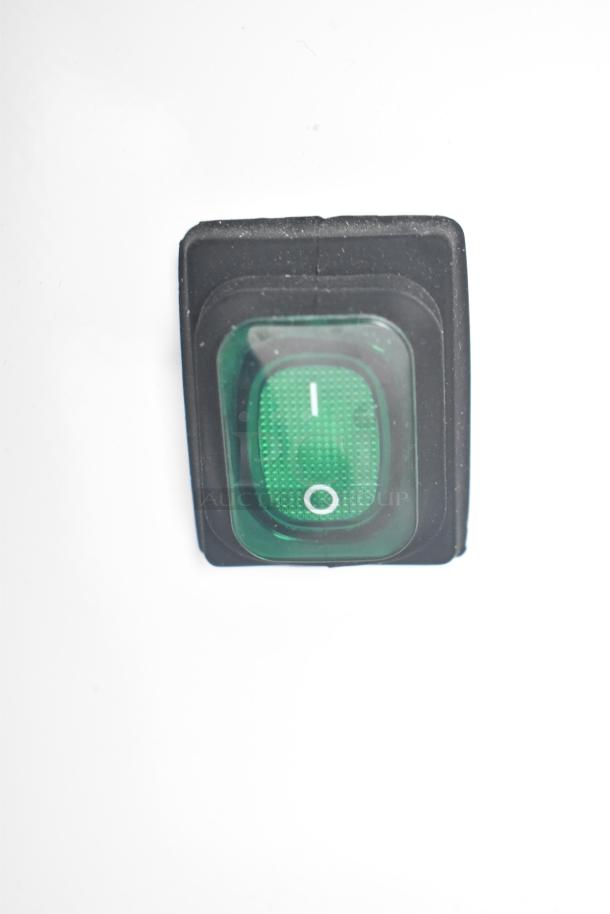 Green power switch on the Avantco 193BCTD48W bakery display case.