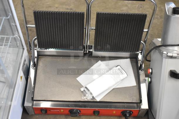 BRAND NEW Avantco 177PG400GS Sandwich Grill, dual panini, grooved top and smooth bottom, 19 5/8" x 9 1/8" surface. 120V.