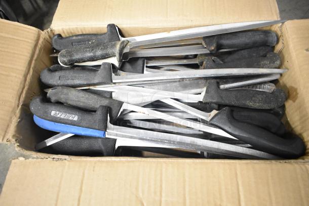 Box of 120 sharpened stainless steel knives, including fillet knife, black rubber handles, various brands visible.