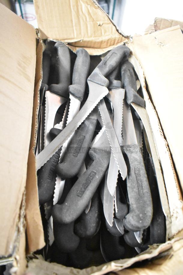 Box of 200 sharpened stainless steel knives, includes filet, serrated, and rocking cutter knives, black handles visible.