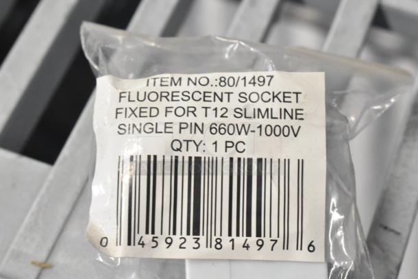 Fluorescent socket fixed for T12 Slimline, single pin 660W-1000V, item number 80/1497, quantity 1, in plastic packaging.