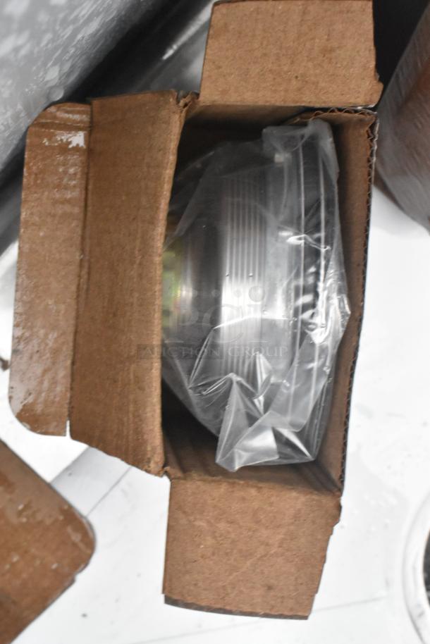 Boxed Steelton 522US12421 utility sink component, wrapped in plastic. Condition: scratch and dent. Suitable for 8" faucet.