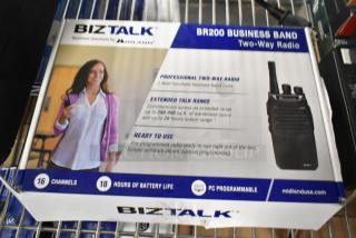 Biztalk BR200 Business Band Two-Way Radio box, features 16 channels, 18-hour battery life, extended talk range, pre-programmed.