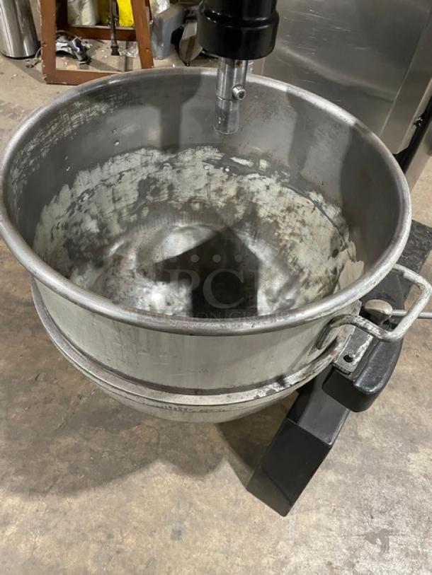 Hobart L800 80 Qt. planetary mixer with mixing bowl, black finish, electric powered, 208V 3 phase, on legs, used condition.