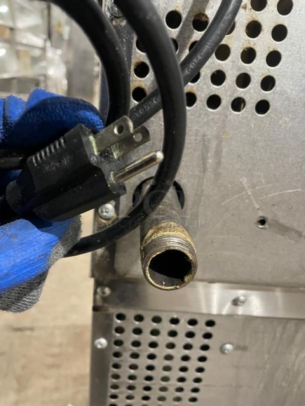 Southbend SL-Series stainless steel double-stacked gas convection oven, wired rack, on casters, includes power cord, used condition.