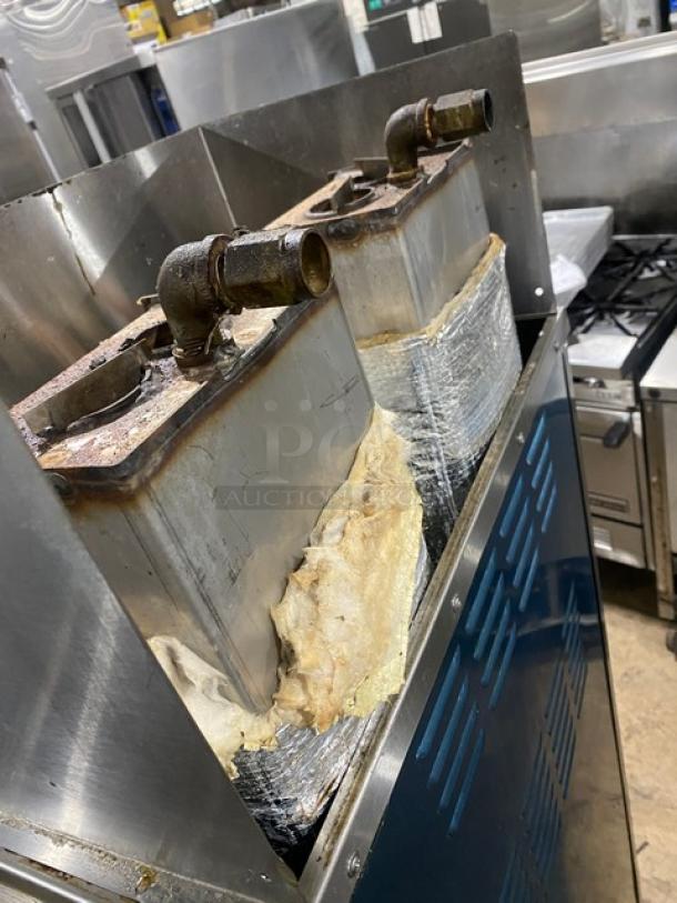 Cleveland Range 24CGA6.2S convection steamer, stainless steel, dual compartment, natural gas, with SureCook controls.