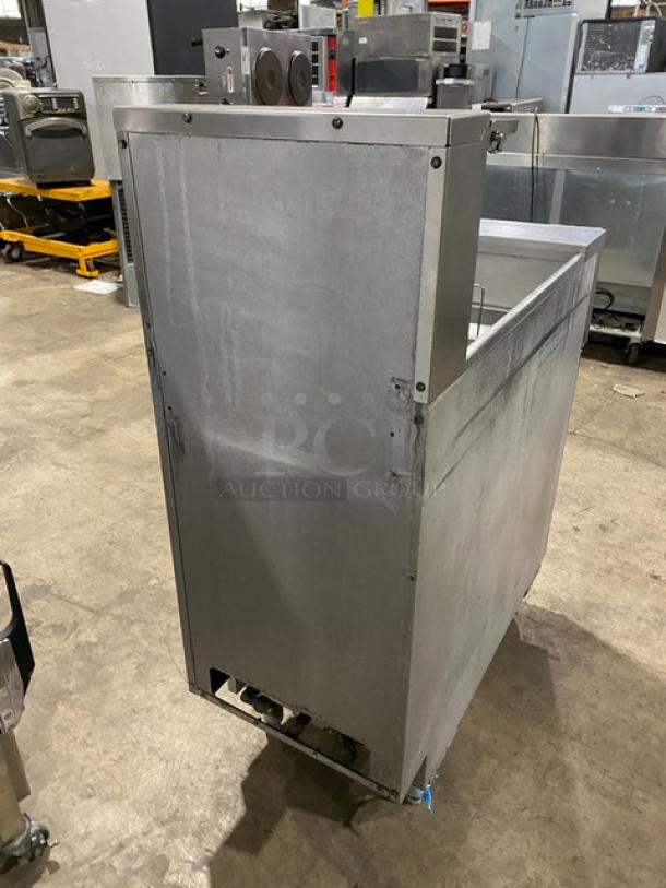 Pitco SRTE stainless steel 16.5-gal pasta cooker with backsplash, digital control, 208V 1 phase, on legs, visible wear.