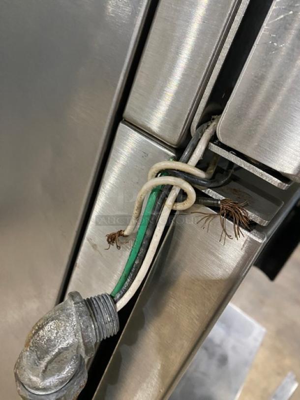 Vulcan VSX24G Boiler Base Series convection steamer, stainless steel, showing electrical wiring and connection, used condition.