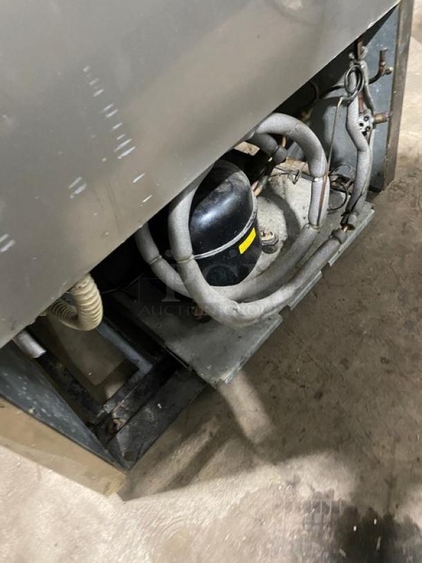 Turbo Air Deluxe Cooler Series TSR-23D compressor in good condition, model details visible, designed for commercial use.